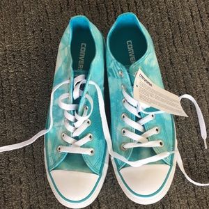 Converse All Stars, super cute tie dye aqua, new!